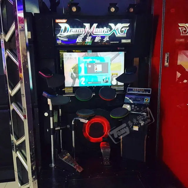 Konami-Drum-Mania-XG-Retro-Music-game-machine-tomy-arcade